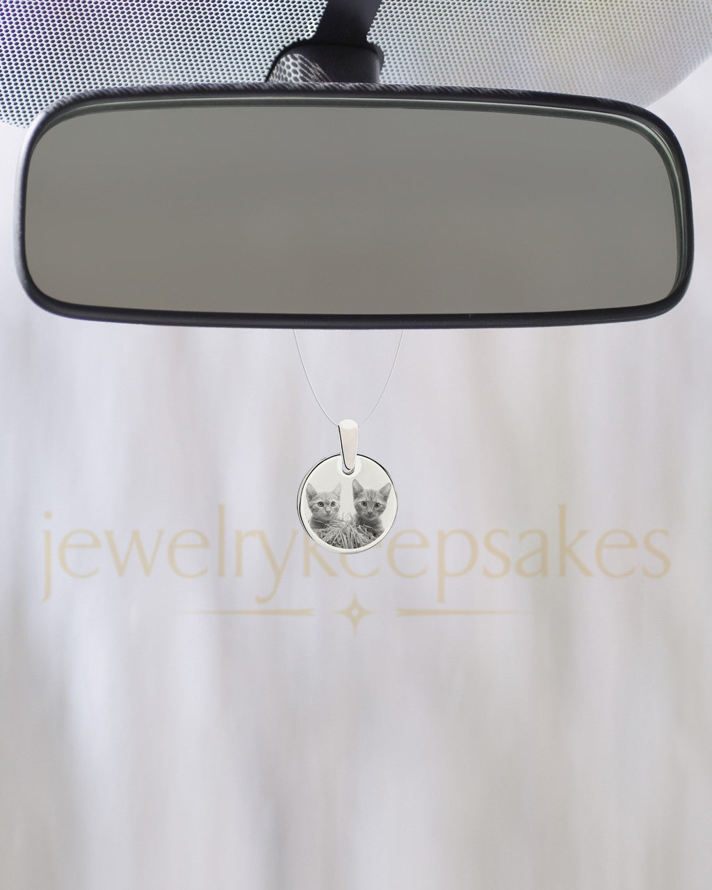Round Stainless Pet Picture Engraved Reflection