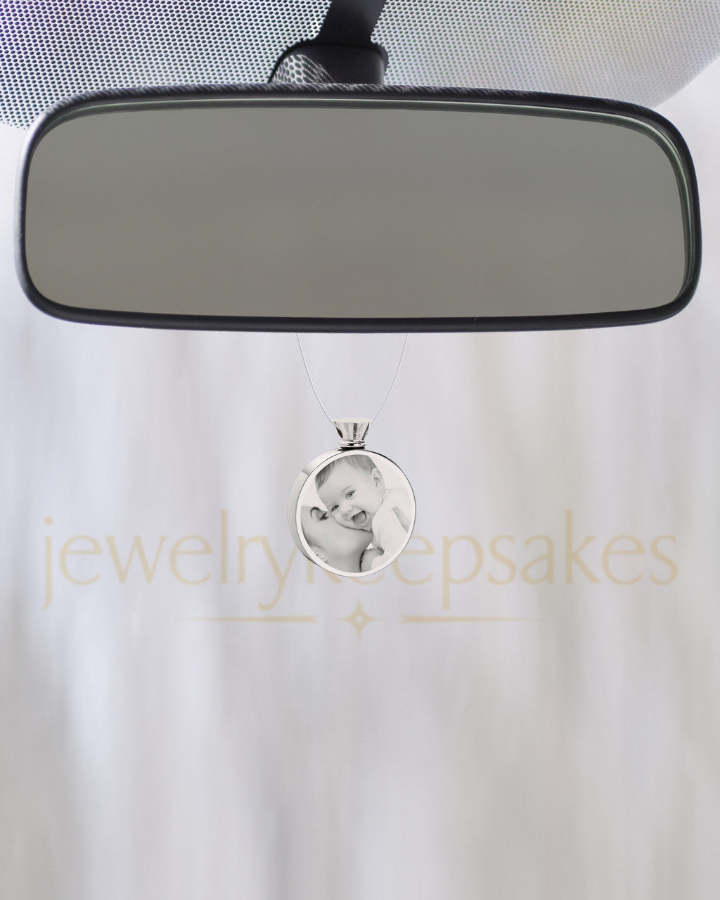 Photo Engraved Round Stainless Steel Cremation Reflection Pendant