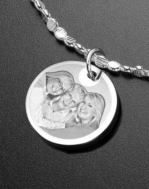 Luxury Round Photo Engraved Bracelet