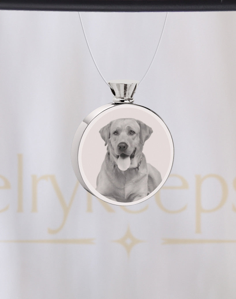 Photo Engraved Round Stainless Steel Pet Cremation Reflection Pendant